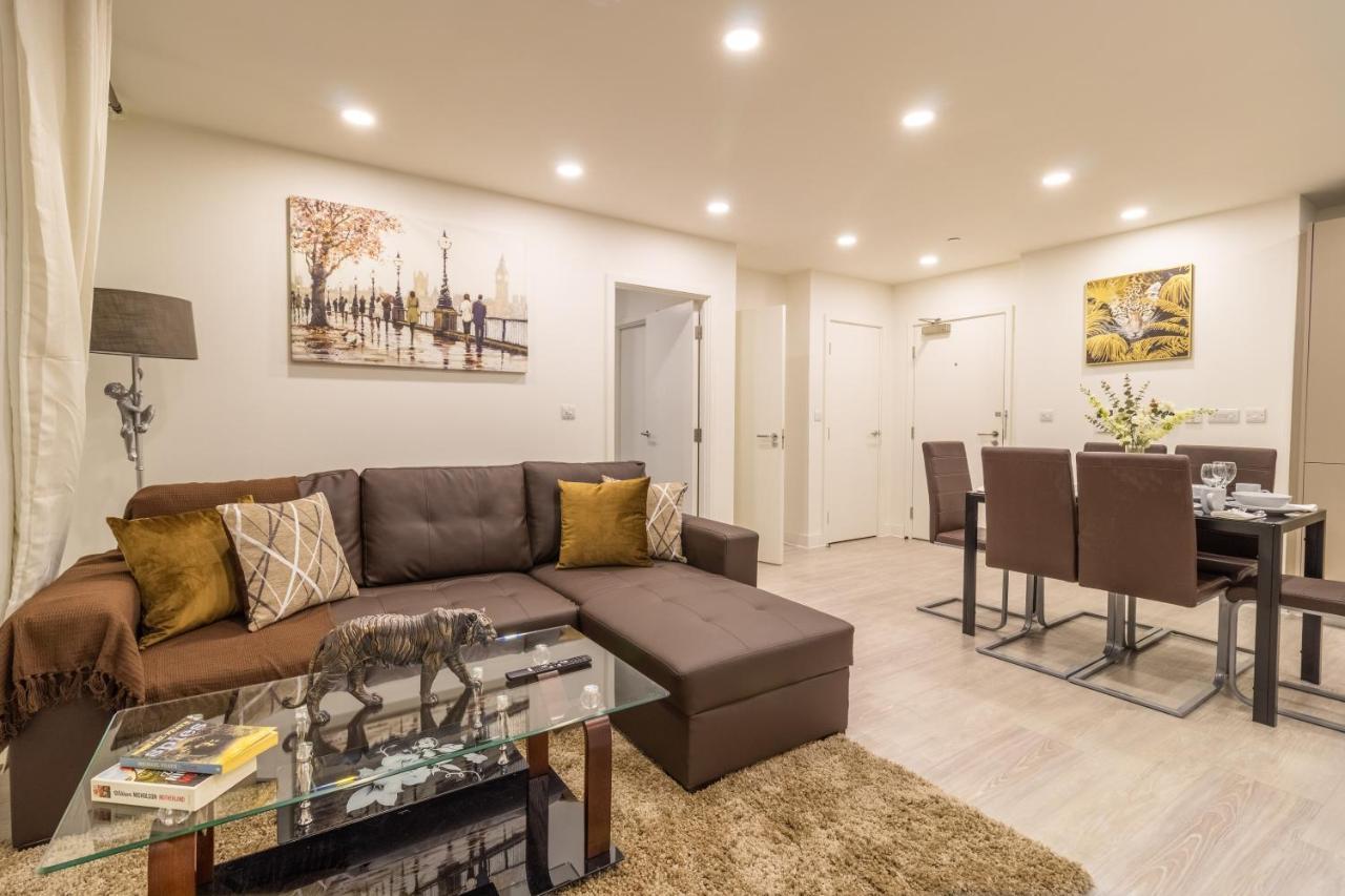 Virexxa Bedford Centre - Executive Suite - 2Bed Flat With Free Parking & Gym מראה חיצוני תמונה
